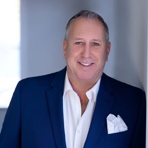 Meet your Posher, Steve